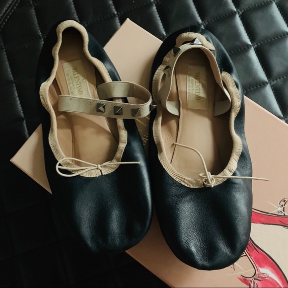 Ballerina Shoes - Picture 2 of 7